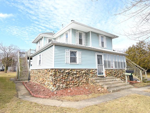 3rd image of 720 N Jefferson St