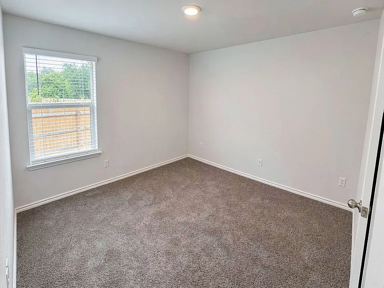 3790 Moffat Ct — Photo 7