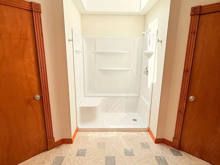 1182 E Evans St — Photo 18