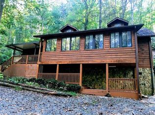 137 Mountaineer Rd #13, Whittier, NC 28789