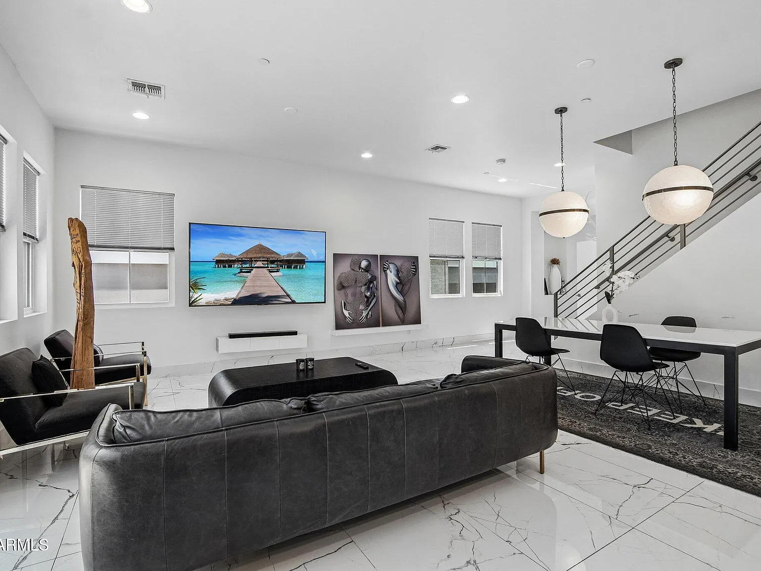 4 bed, 2.5 bath, 2196 sqft, $5,000 — Photo 4