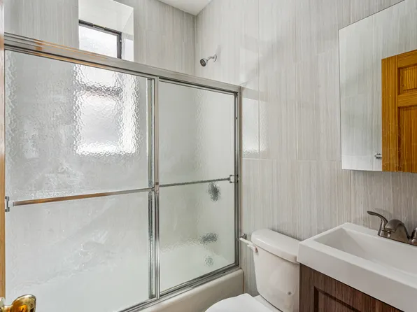 100-15 34th Avenue image 13 of 31