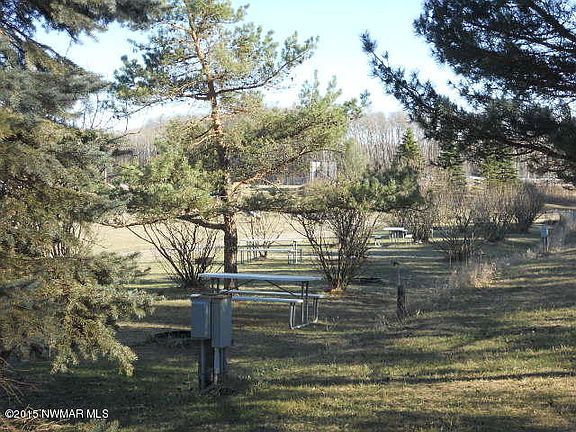 4th image of 11090 Norway Dr