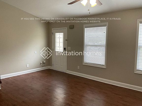 3rd image of 2776 Spanish Oak Dr SW