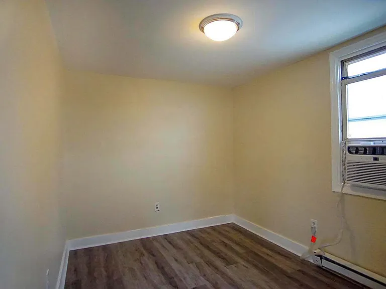 5200 Ballman Ave #3 — Photo 11