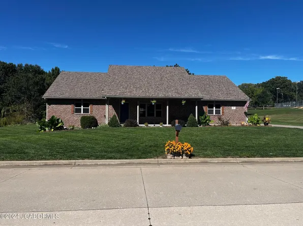 300 Quail Hollow Dr, California, MO 65018