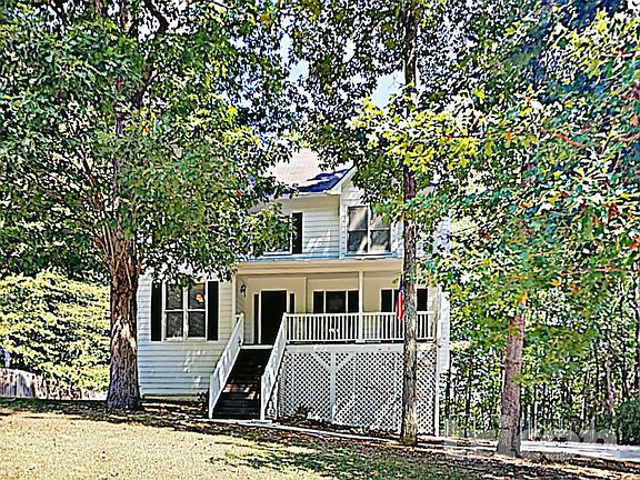 3rd image of 66 Misty Ridge Point