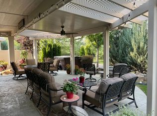 3117 S Saxony Ave, Eagle, ID 83616
