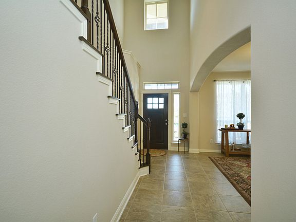 2nd image of 1028 Teravista Xing