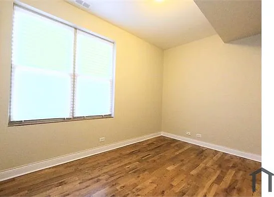 1631 S Homan Ave #3R — Photo 7