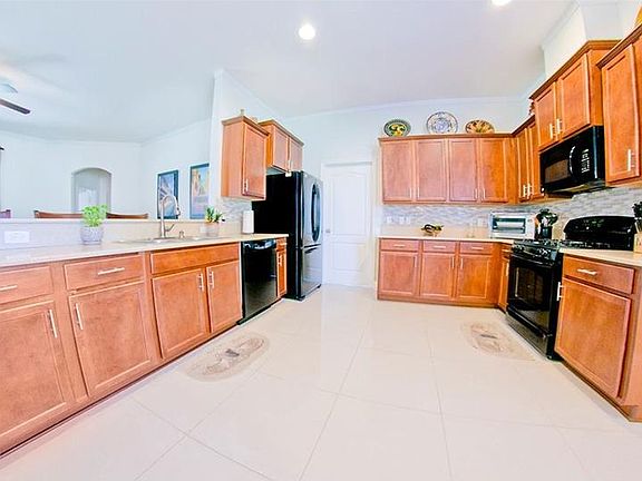 3rd image of 4427 Harts Cove Way