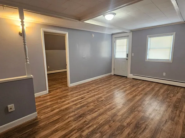 514 Hanover St, 514 Hanover St #5, Manchester, NH 03104