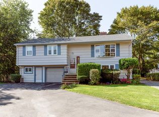 8 Ames Rd, Marblehead, MA 01945