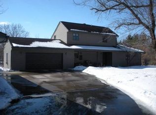 5353 N River Rd, Janesville, WI 53545