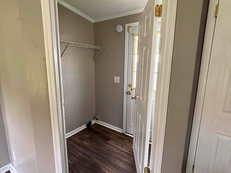 217 Cabell St — Photo 8