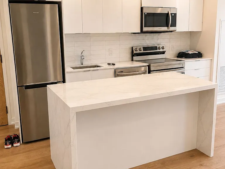 33 Erie Ave #906 — Photo 4