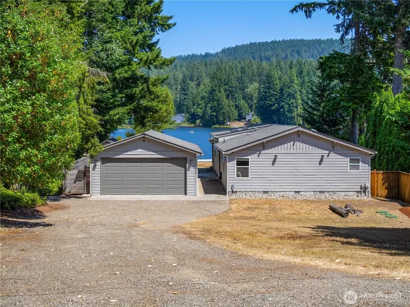 314 NW Rhododendron Drive, Bremerton, WA 98312