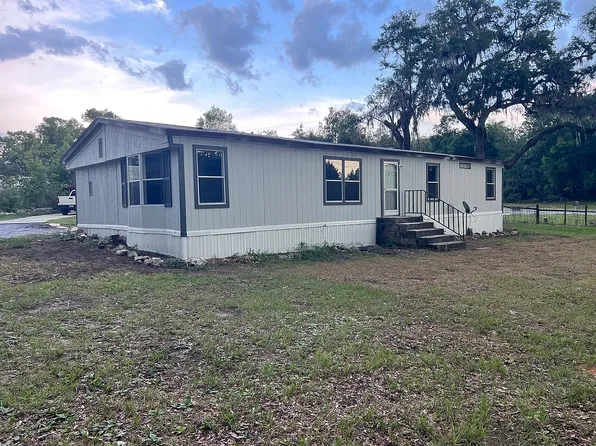 2211 N Croft Ave, Hernando, FL 34442
