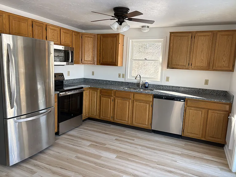 72 Sturbridge Rd #C — Photo 5