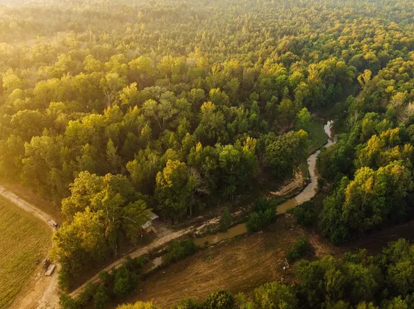 Highway 16, Carthage, MS 39051