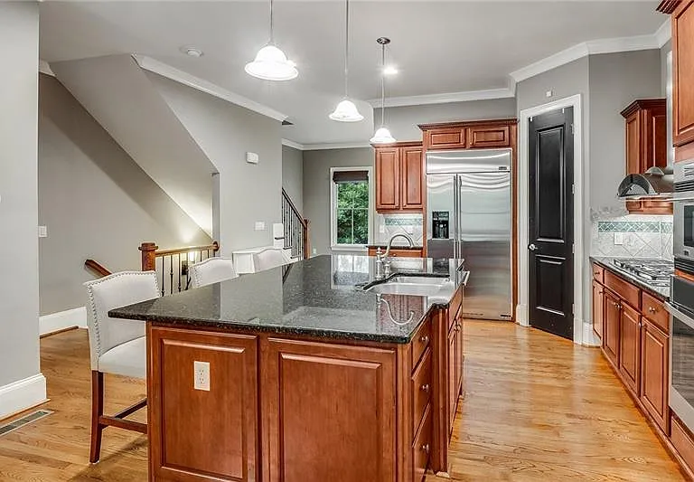 1219 Mecaslin St NW #6 — Photo 6