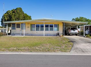 1404 Skyline Ct, Tavares, FL 32778