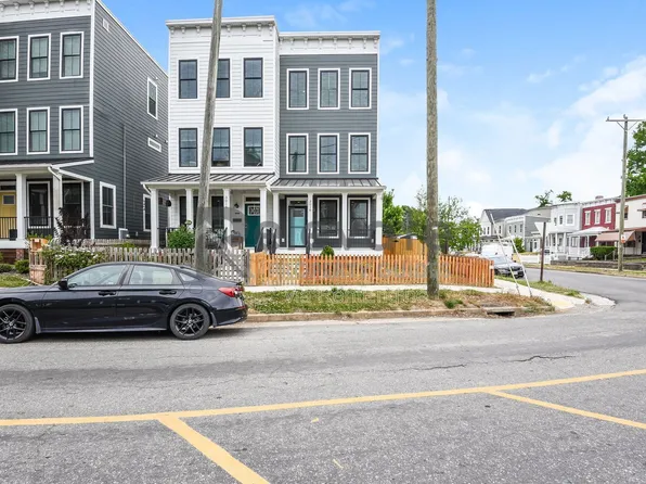 3018 S St, Richmond, VA 23223
