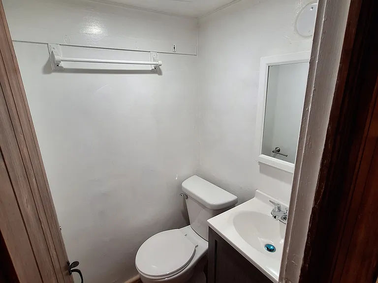 8720 S Loomis St — Photo 18