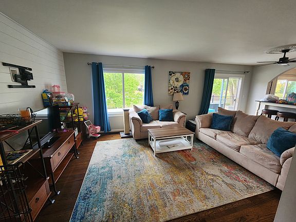 4th image of 10080 Golden Pond Dr