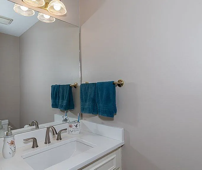 7 Bridgecreek Ct — Photo 21