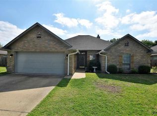 122 Amanda Ct, Whitehouse, TX 75791