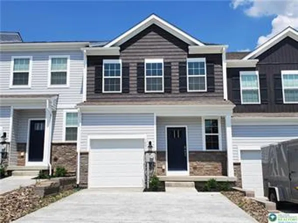1013 Turnstone Dr, Fogelsville, PA 18051
