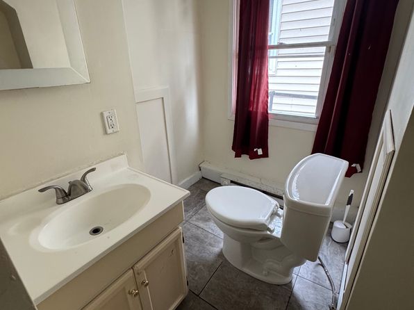 137 Quinnipiac St APT 3