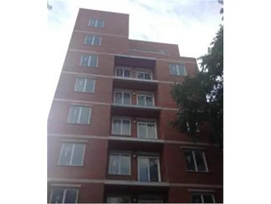 Sold by Maximillion Realty, Inc. | media 1