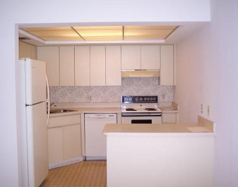 2nd image of 950 S Kanner Hwy APT 902