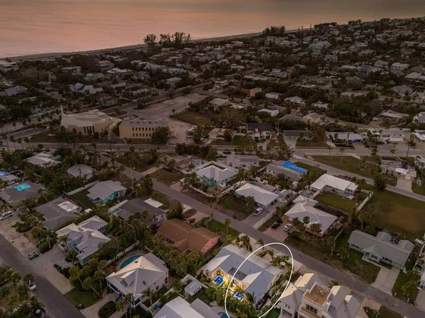 213 83rd St East Villa - Unit A, Holmes Beach, FL 34217