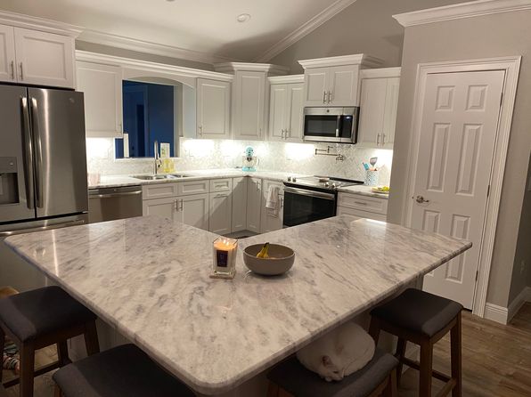 7087 Strafford Oaks Dr