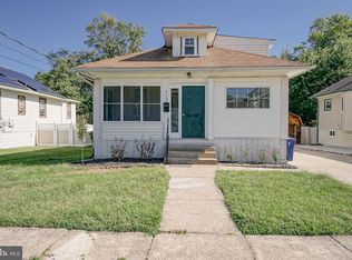 315 S Cedar Ave, Maple Shade, NJ 08052