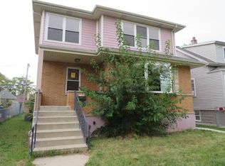 3632 N Pacific Ave, Chicago, IL