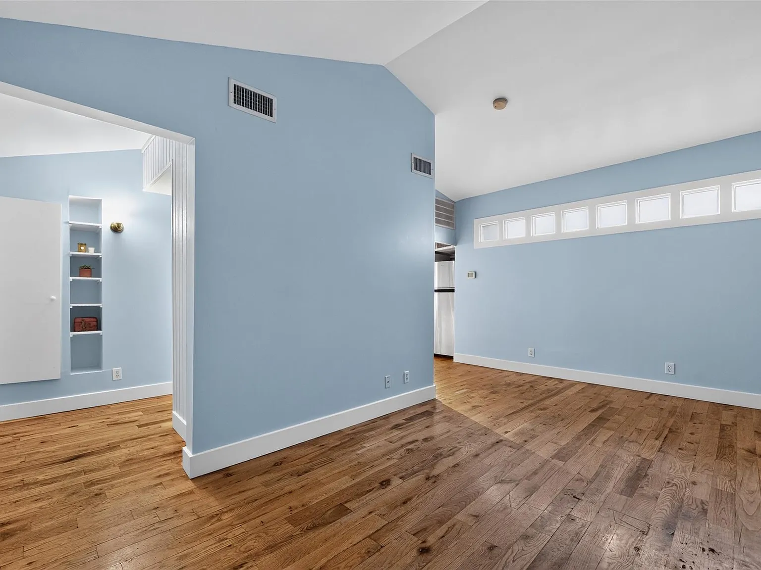 1 bed, 1.0 bath, 916 sqft, $1,700 — Photo 4