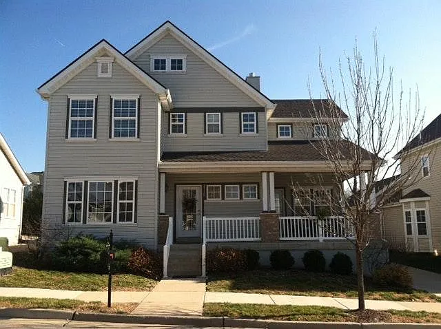 2576 Viola Gill Ln photo 1