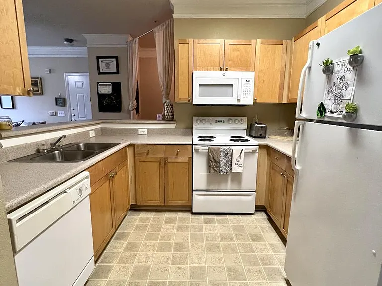 Clean Kitchen with microwave