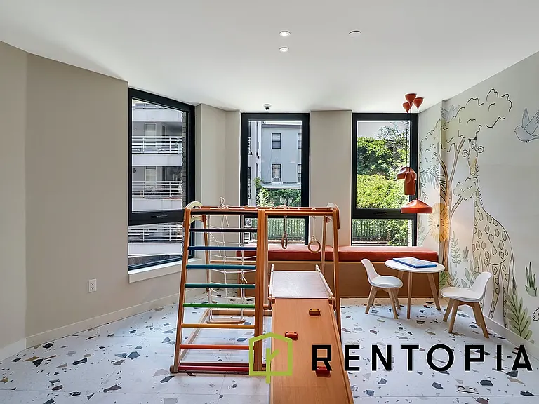 130 Hope St #506B — Photo 15