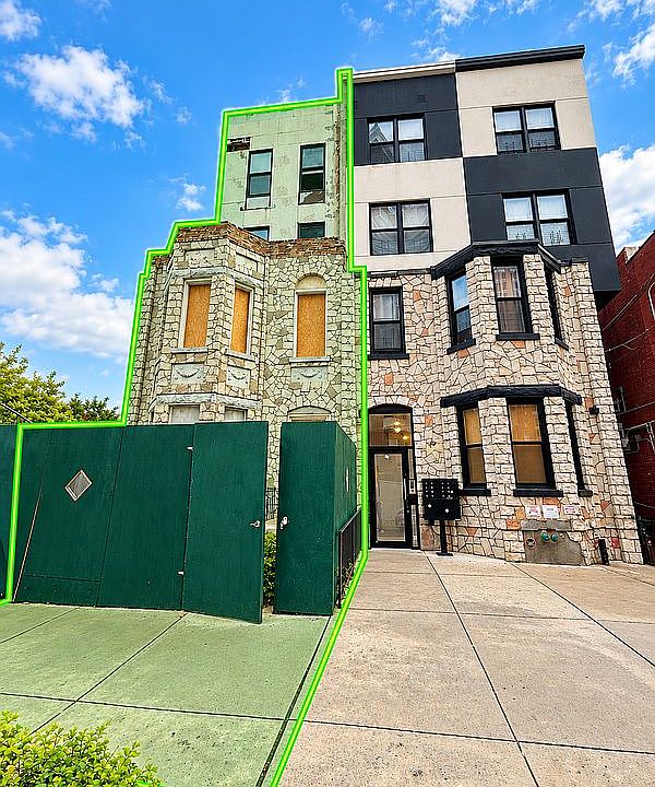 1st image of 1055 E 34th St