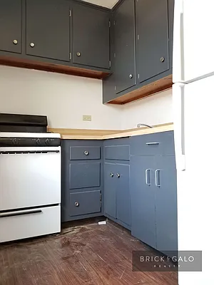 Rented by BRICK & GALO REALTY CORP | media 14