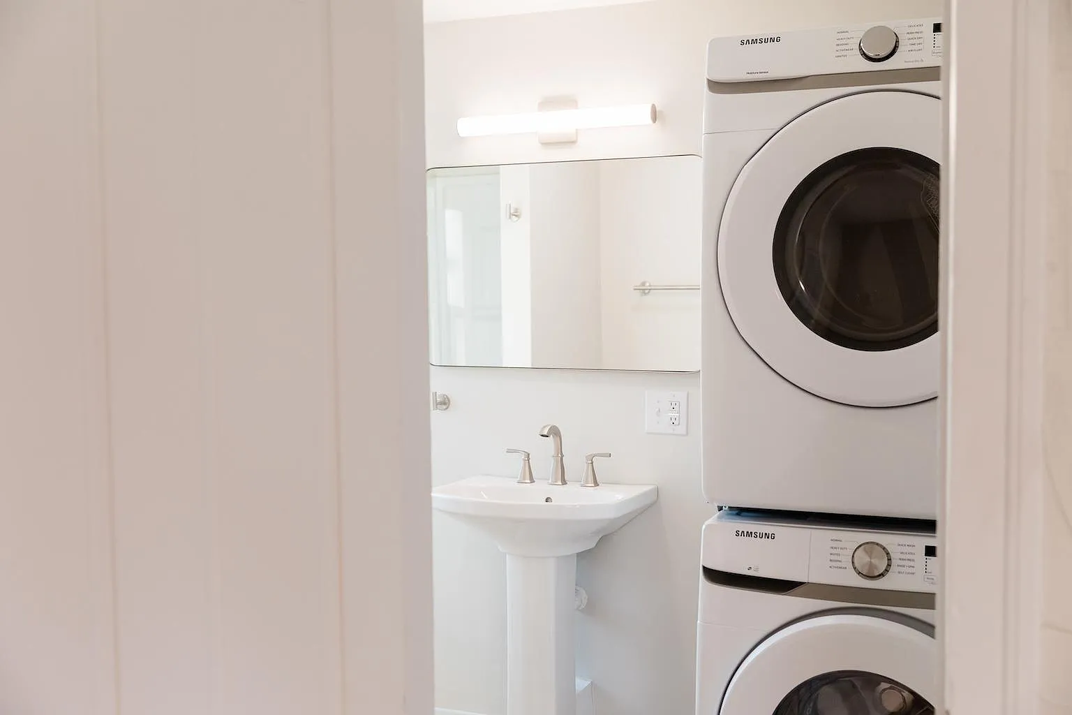2 bed, 1217 sqft, $1,470 — Photo 3