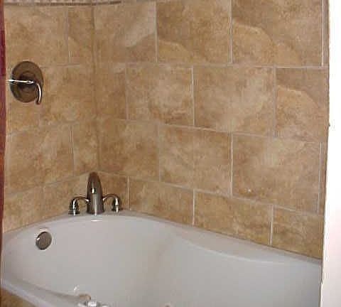 Whirlpool Tub w/tile