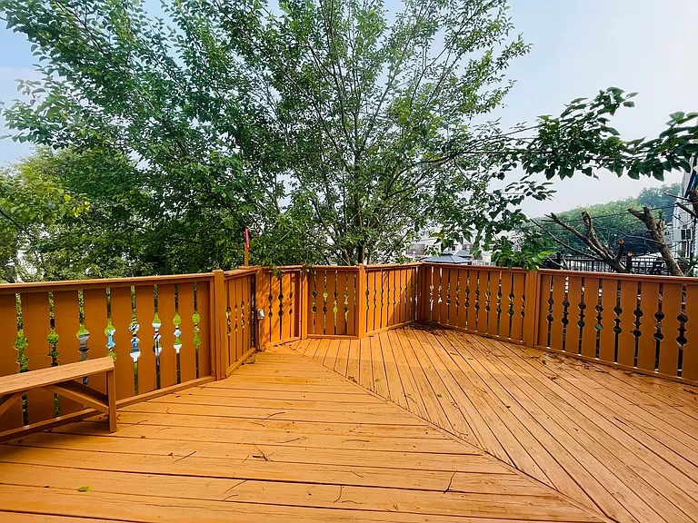 8831 Macon St — Photo 27