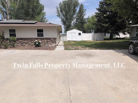 4th image of 3073 Vickie Ln