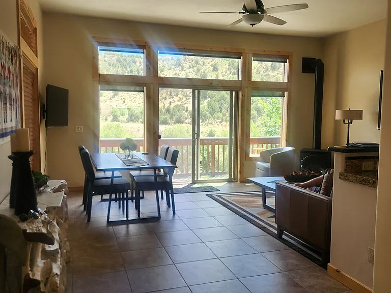 River Oaks Dr — Photo 6